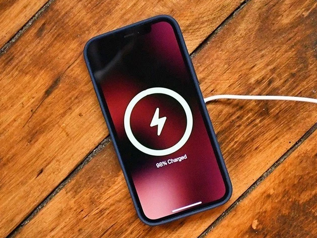 回民苹果手机维修分享iPhone 12可以随便充电吗 